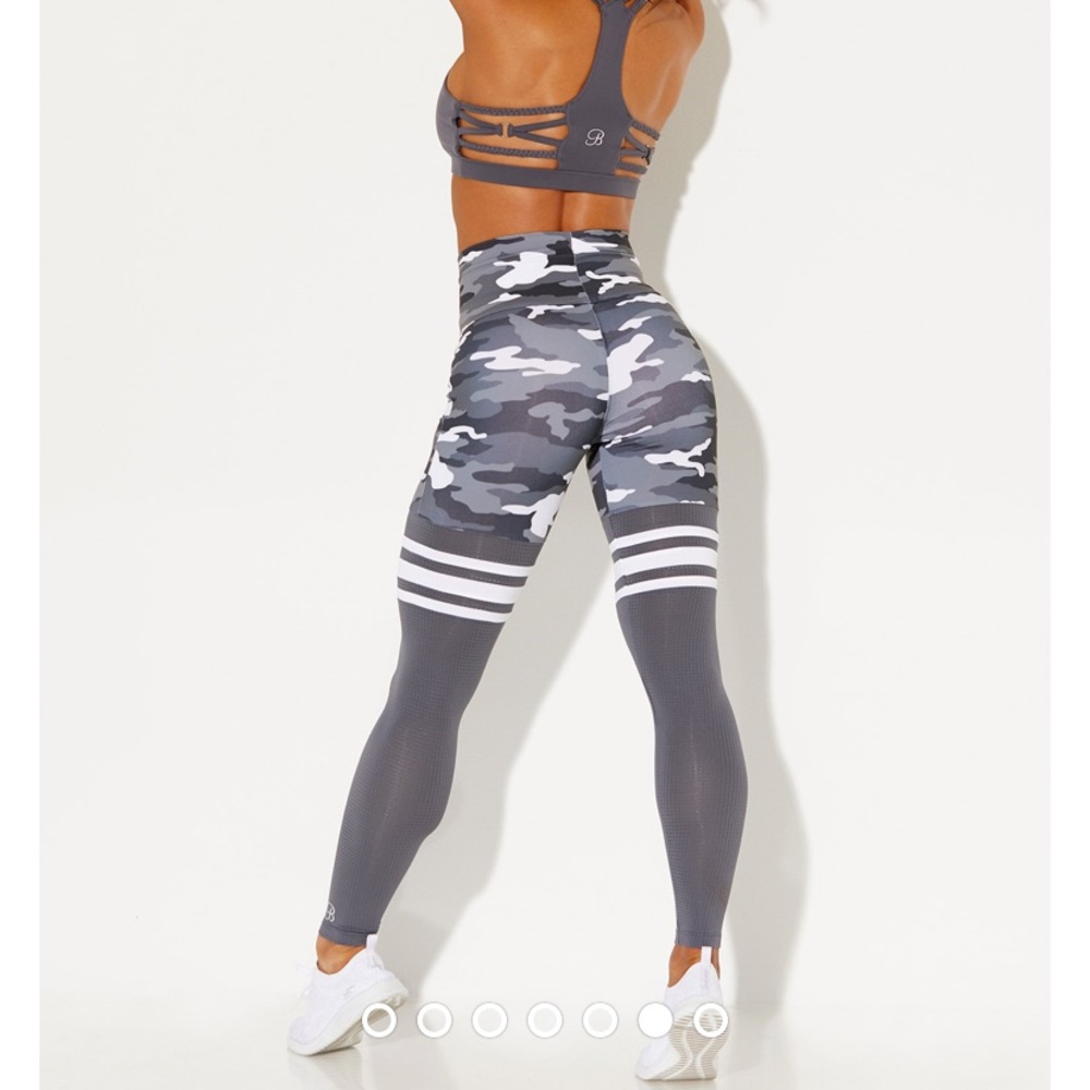 Camo leggings